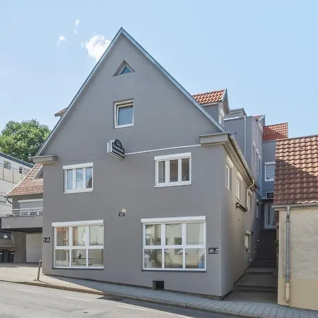 Scharnhaeusle 2 - Grosszuegige Wohlfuehl-wohnung Mit Badewanne& Balkon Apartment Ostfildern